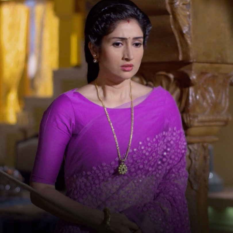Madvi meets Ganga secretly and asks her for a favor, will Ganga be abl