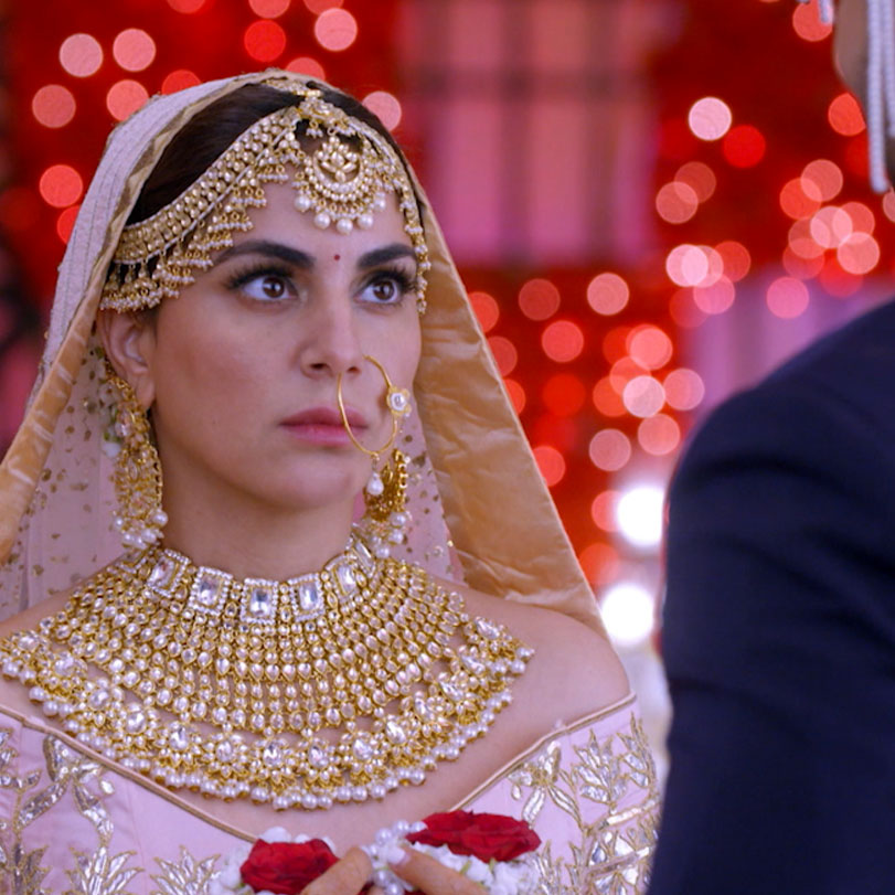 Karan decides to stop Brita’s wedding to punish her. Sherlin tries to 