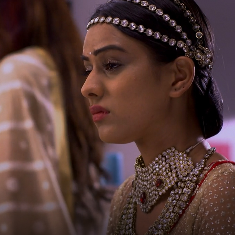 Roshani is in trouble after Neill's decision to marry her tonight