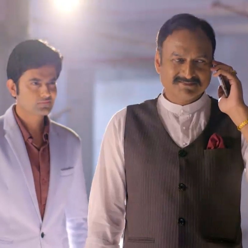 Vedant and officer Soham learn that Dr. Agarwal is keeping Dr. Rashmi’