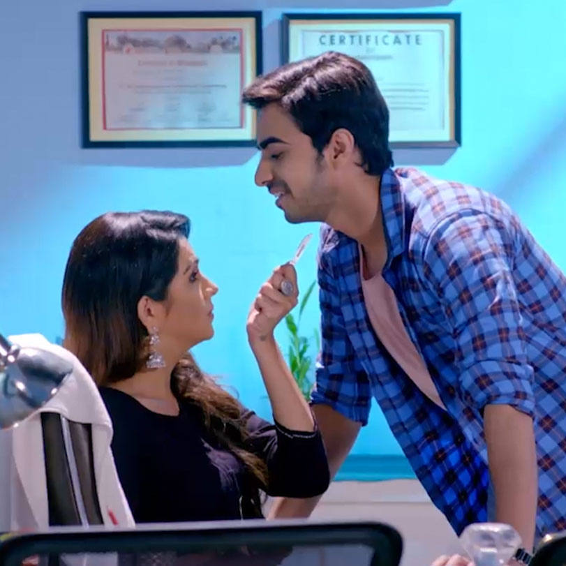 Vedant gets convinced that Purva’s baby is HIV positive and that Rahul
