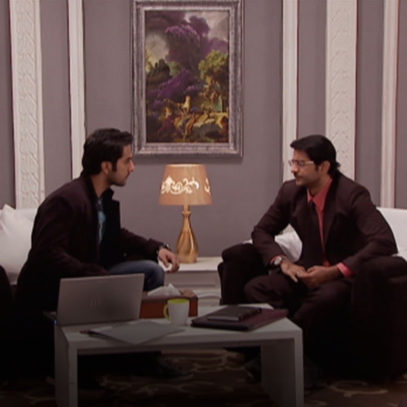 Purvi and Teju share the emptiness of their broken families with each 