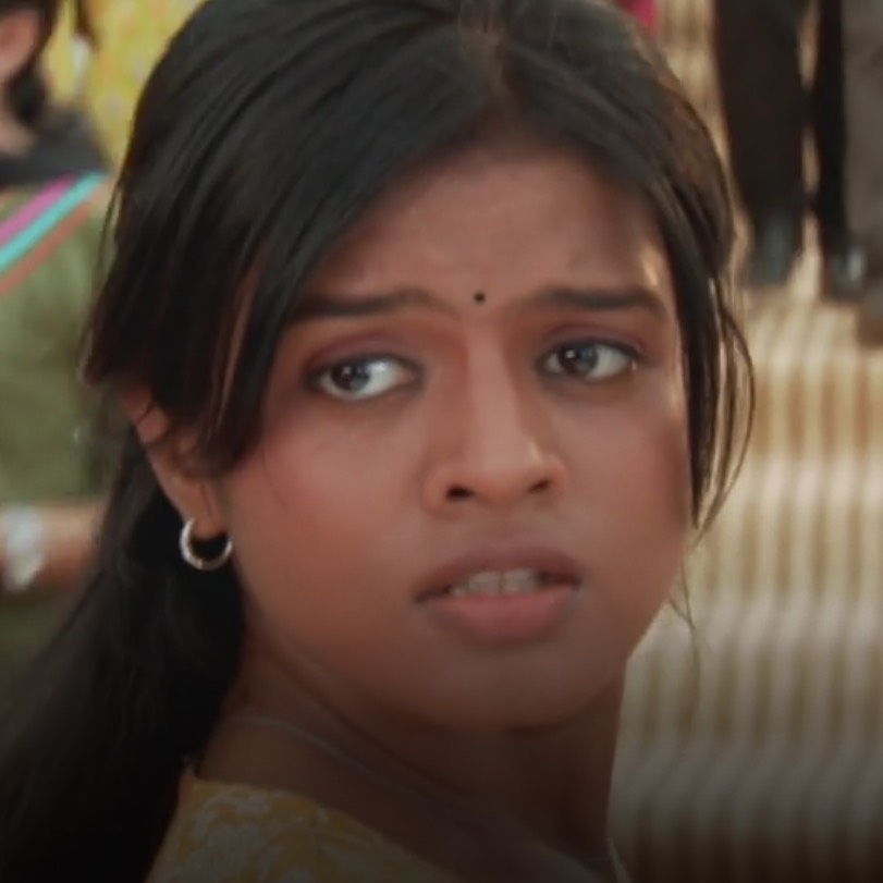 رحلة كارينا قصة فتاة تنتمي إلى عائلة فقيرة من مدينة صغيرة في الهند. وه