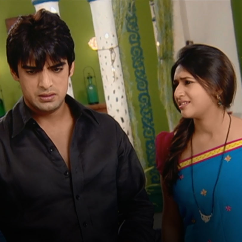 Bharat confesses to Divya about Aditi’s past and the relationship betw