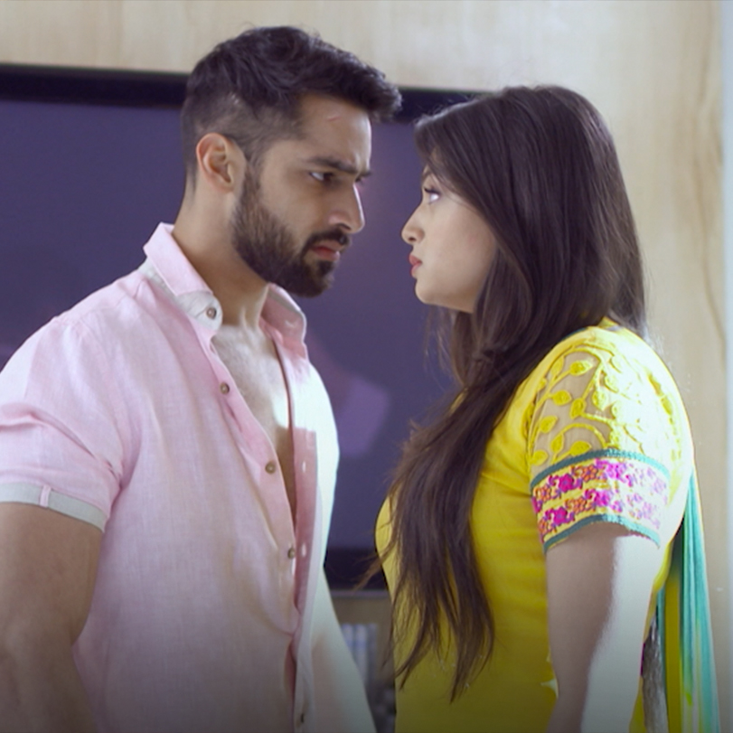 Shaurya helps Nehal after the incident. Ajay and his mother try new ac