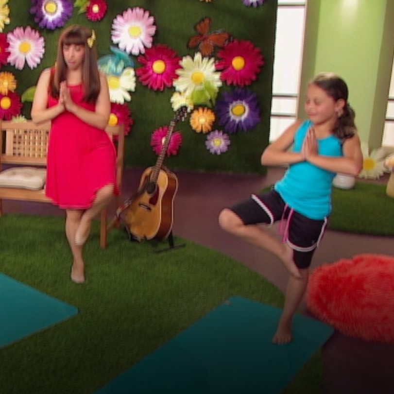 Keep your energy on to enjoy the dance party with the Yogapalooza team