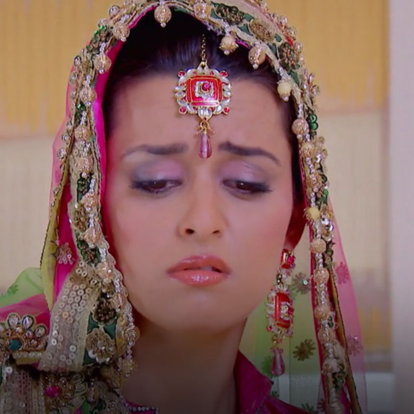 Saiba can not get Daljeet out of her head which is also affecting her 