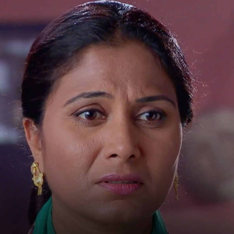 Saiba is trying to fix what she did in the house and Daljeet is trying