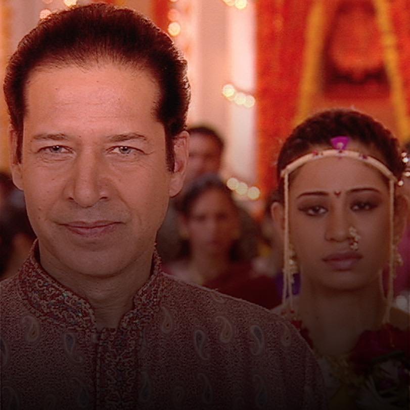 After Swati ruins Ajit’s wedding, his family holds Jana and her family