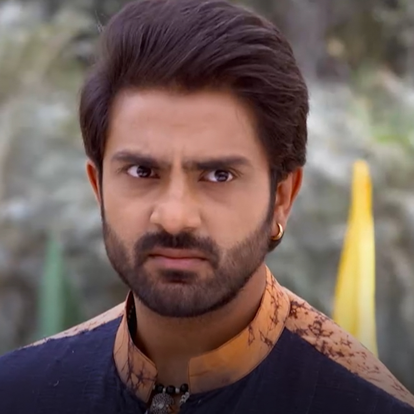 Shaurya gets furious and picks up a fight with Mandar after getting cl