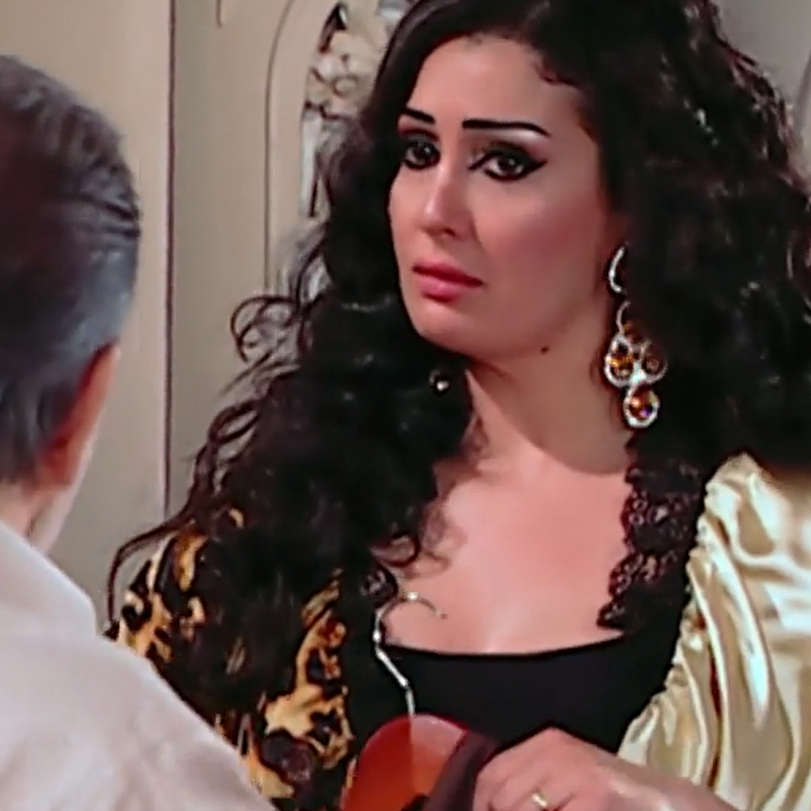 Will Zahra's mother agree to live with her daughter?