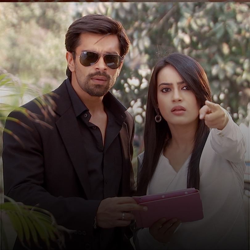 Just when Zoya and Asad are about to get to the murderer, things get o