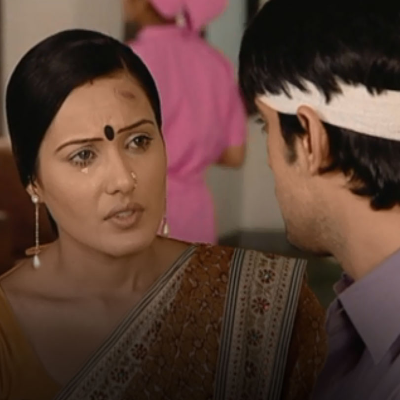 Bharat tells Sindoora that he is guilty for all his childhood deeds an