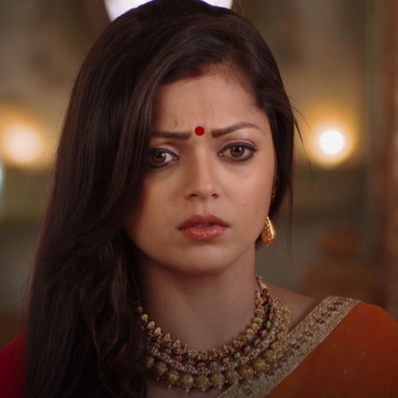 The queen Badi discovers the secret that Indra's mother was hiding. Wi