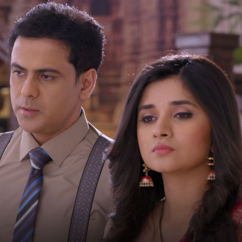 Guddan takes a step and exposes Vikrant in front of the entire family