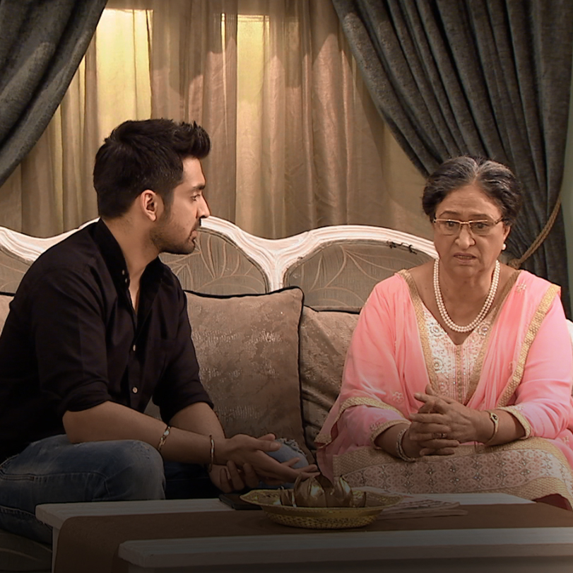 Purabh tells Dadi to reveal the truth behind Pragya’s actions to her m