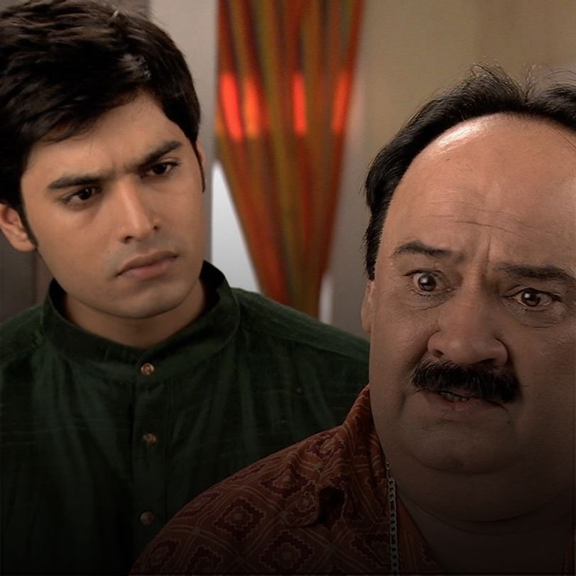 Sarla questions Pragya about Abhi’s relation with Tanu.
