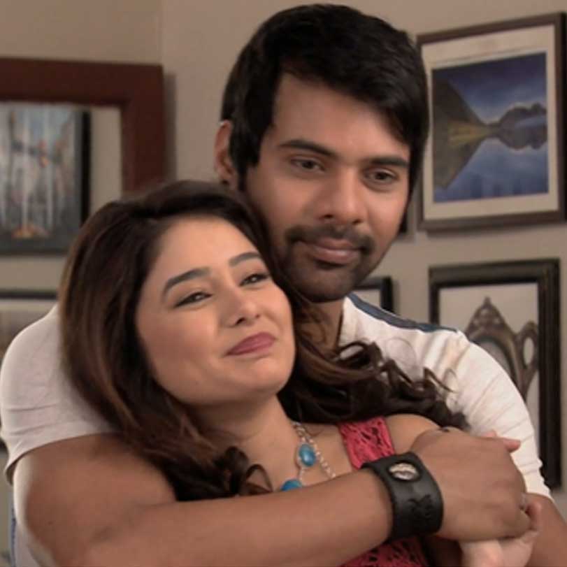 Suresh can only save Pragya if she marries him.