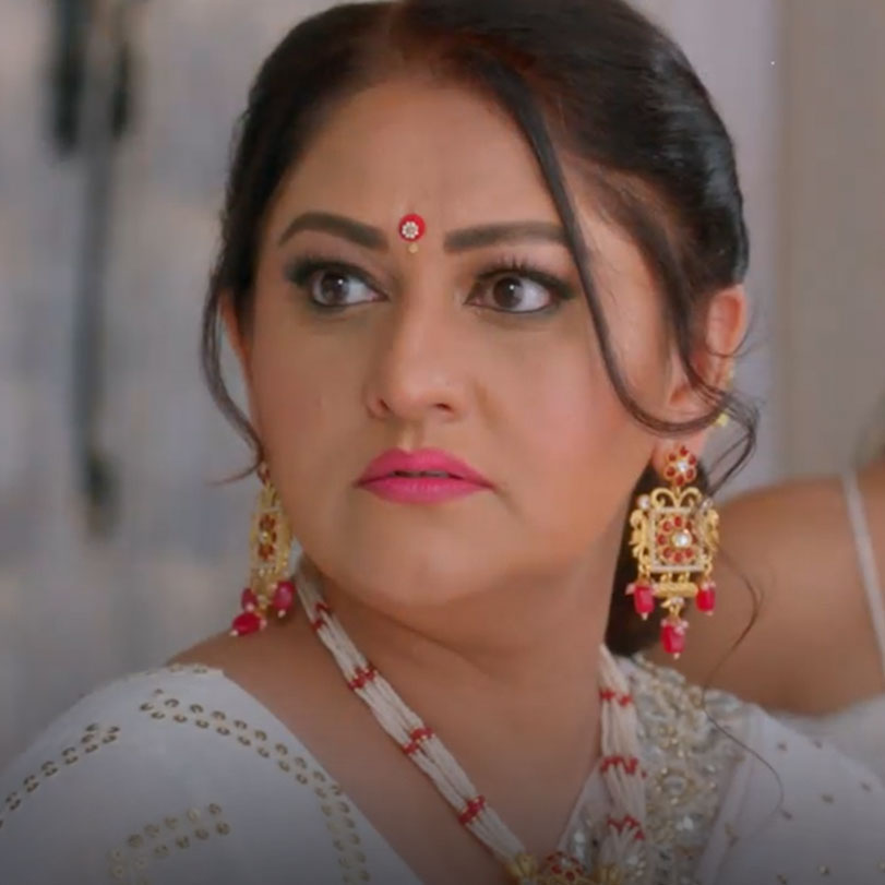 Sanjana warns Shirleen to focus on her relationship with Rishab, and t