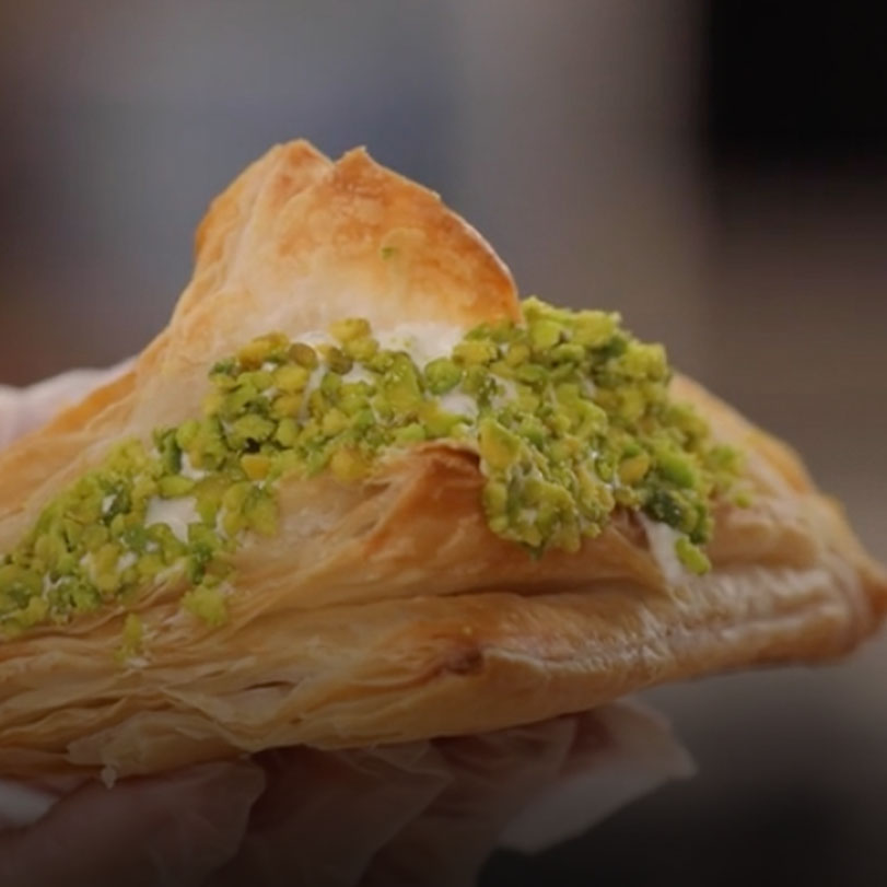 Cream wraps are one of the staple desserts in the month of Ramadan
