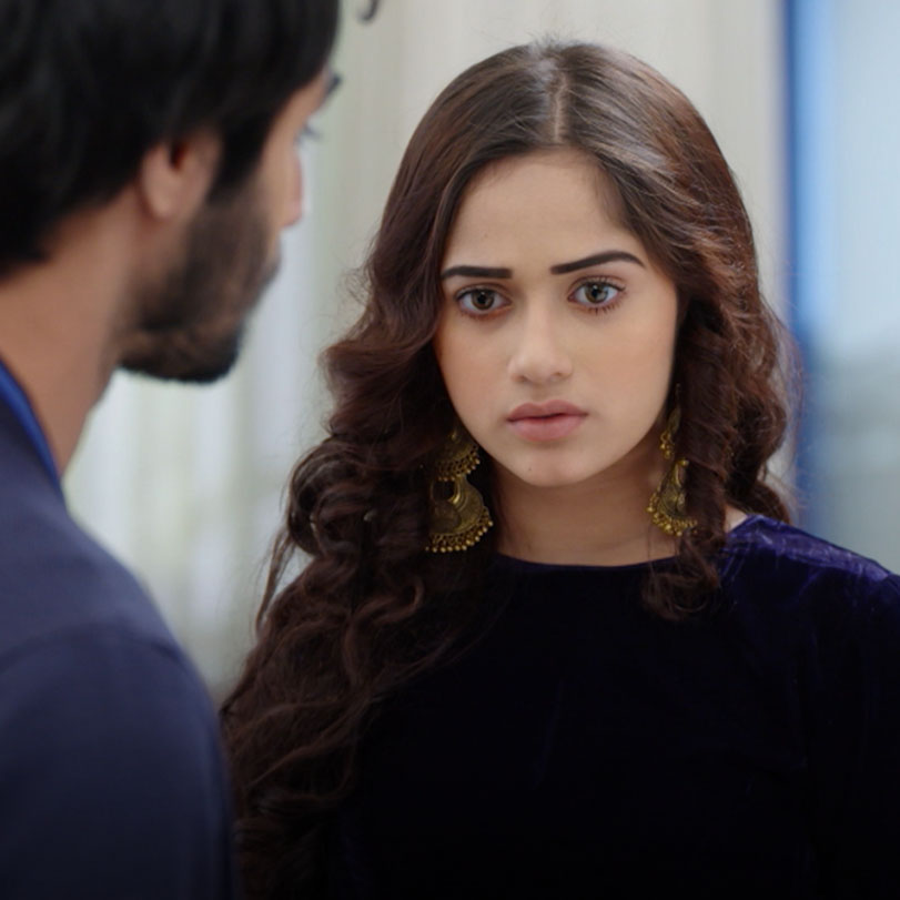 Everyone in the family is shocked to see Sahil’s positive results. Sah