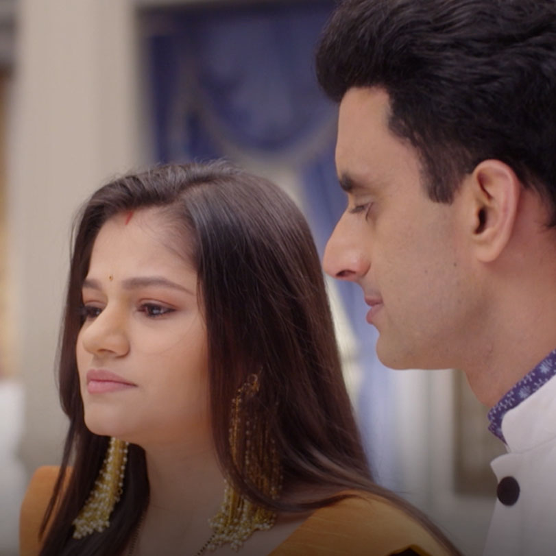 The officer gives Vedika 48 hours to find Sahil and collect proof that